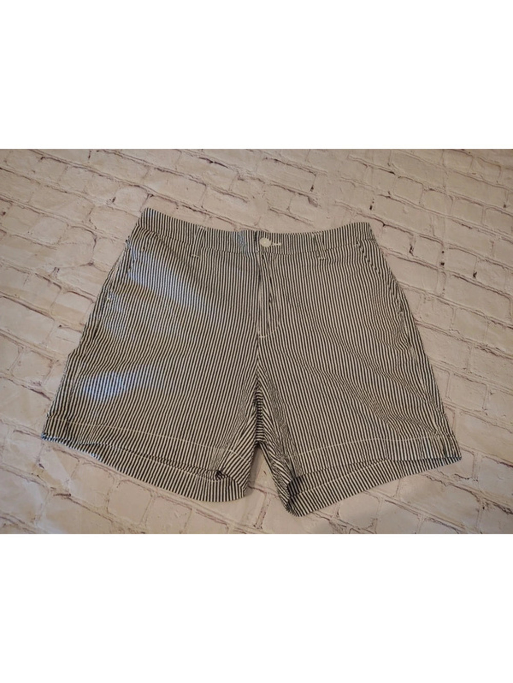 A New Day Pinstripe Stretch Shorts Size 6